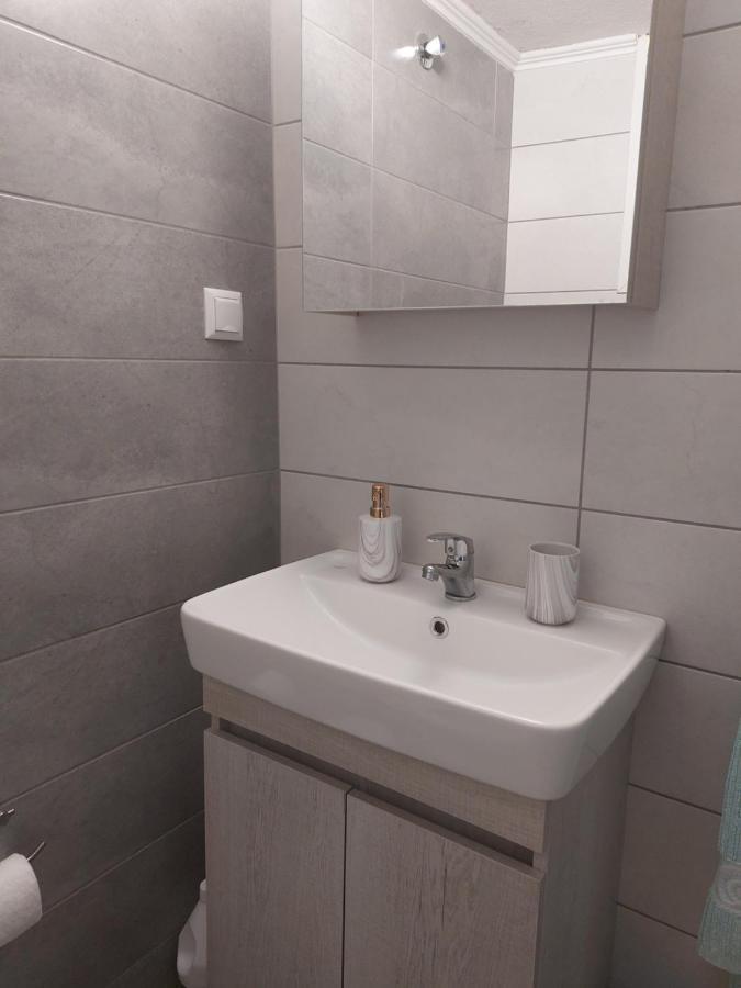 Luminosa Seaview Apartment Nea Iraklitsa Bagian luar foto