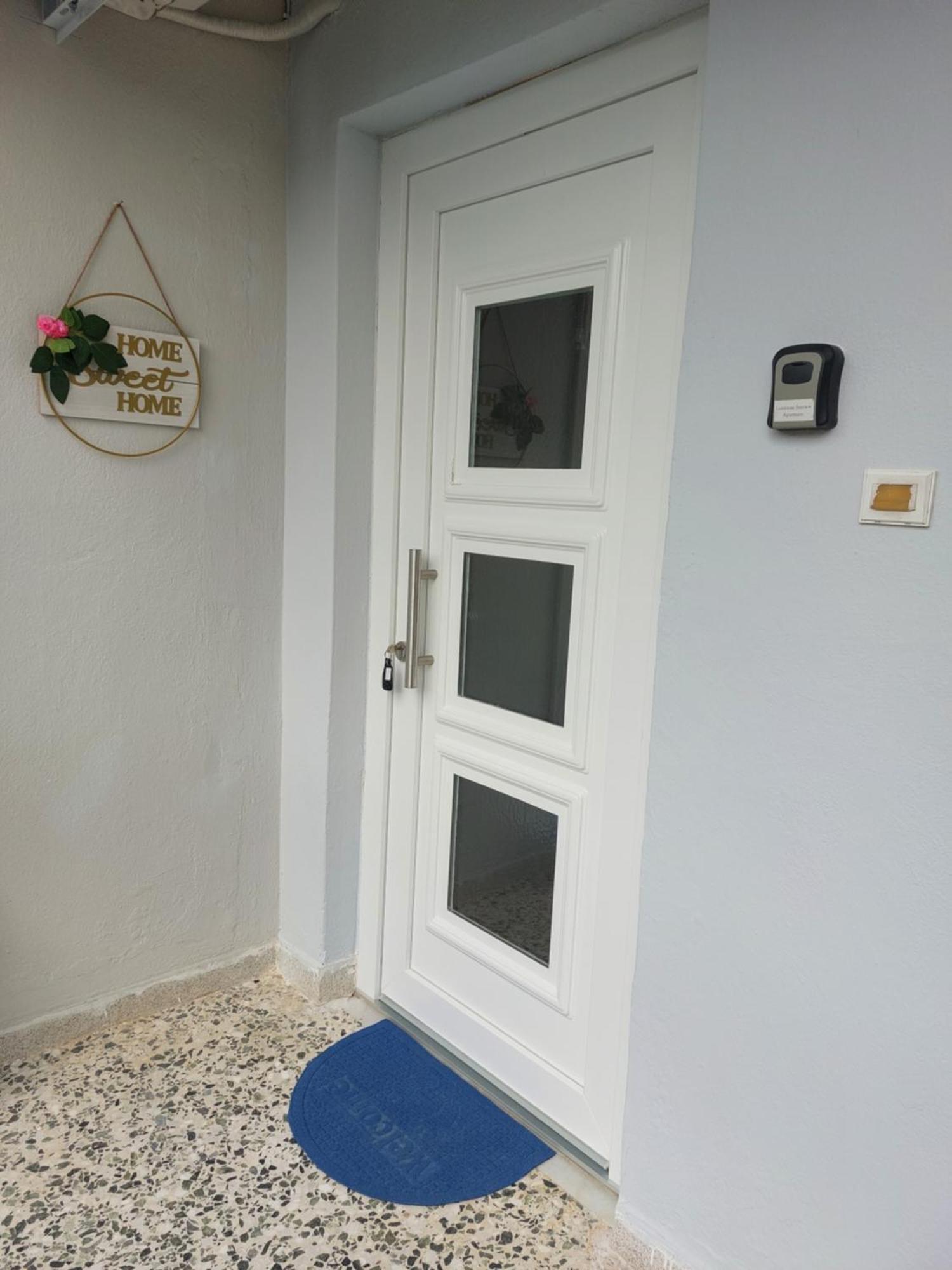 Luminosa Seaview Apartment Nea Iraklitsa Bagian luar foto